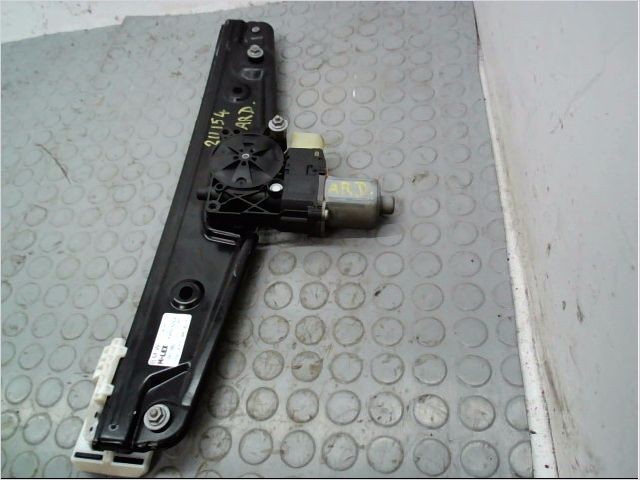 MECANISME+MOTEUR LEVE-GLACE ARD