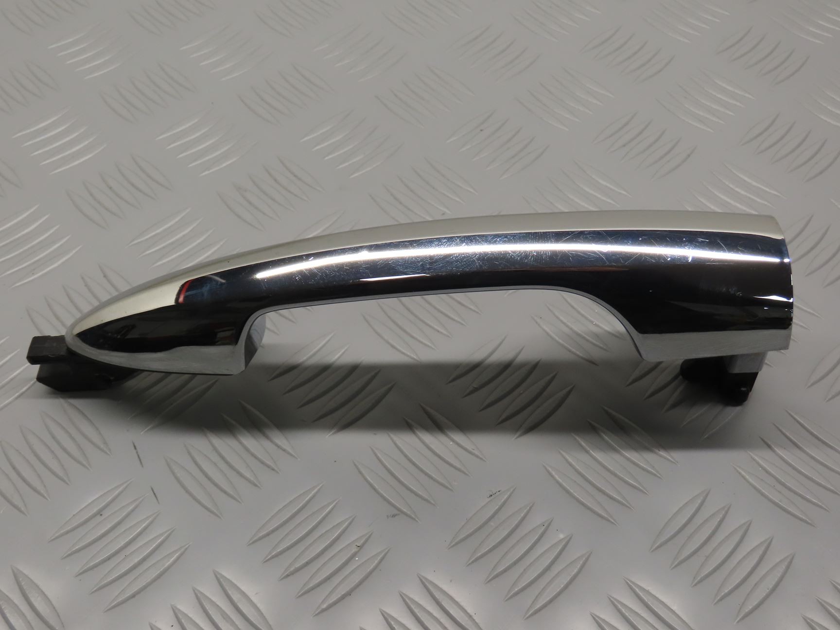 POIGNEE EXT PORTE AVD