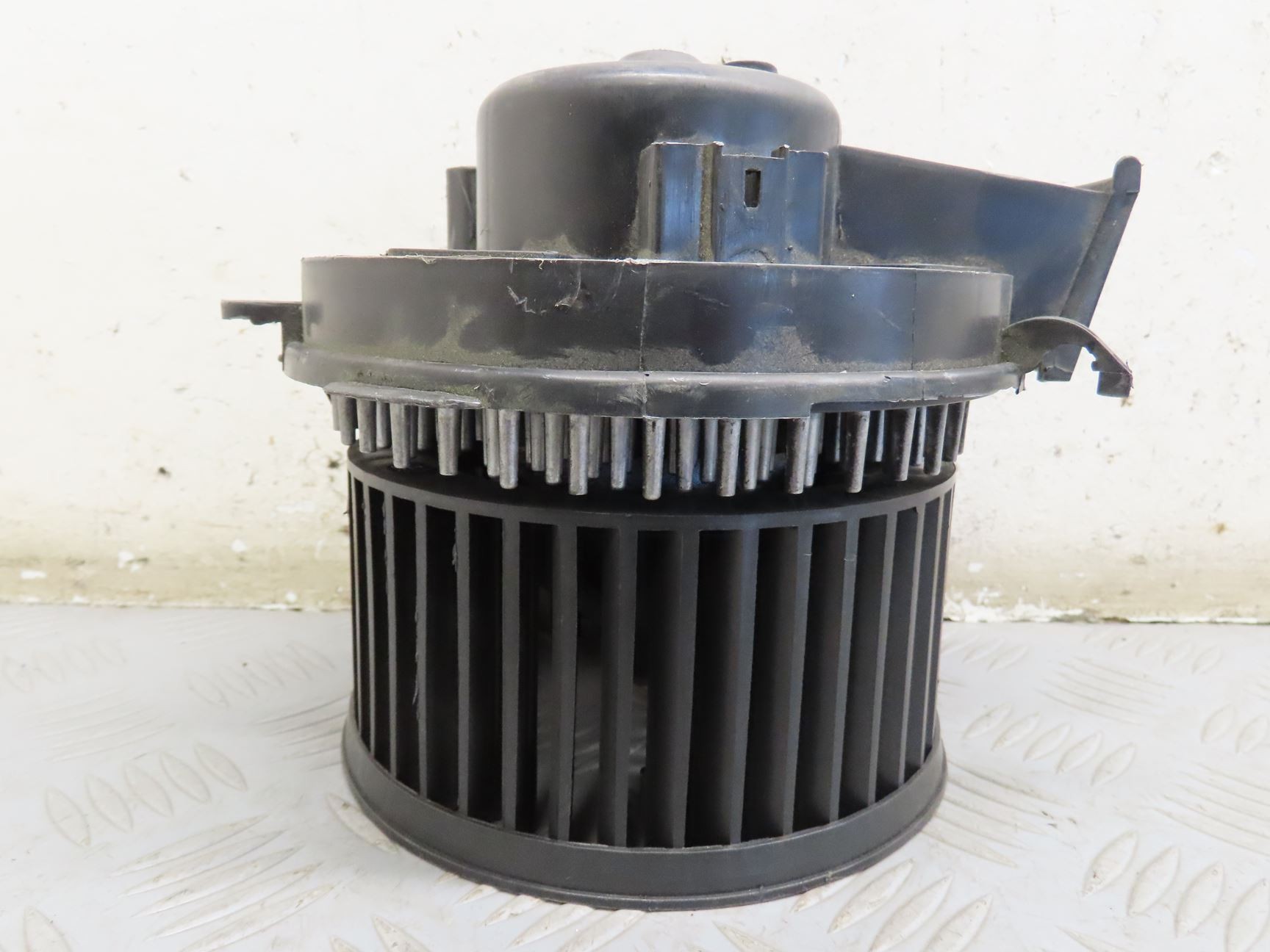 VENTILATEUR DE CHAUFFAGE
