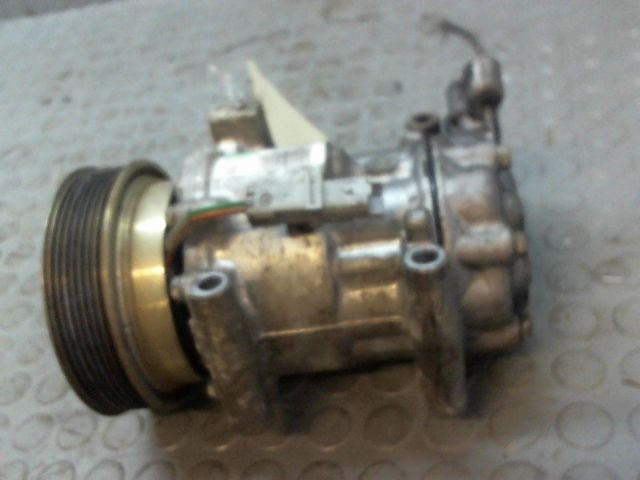 COMPRESSEUR AIR CONDITIONNE