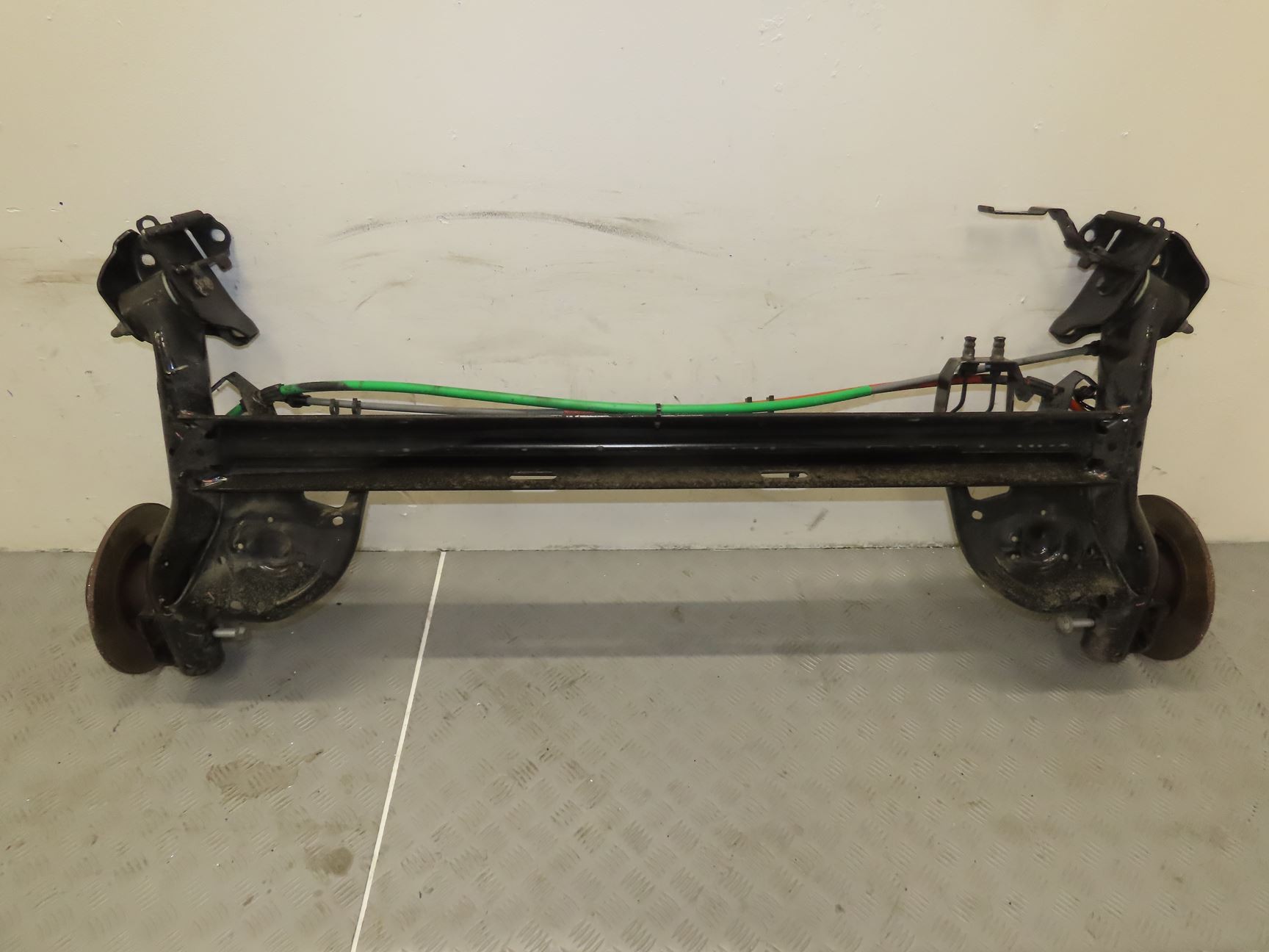 TRAIN AR