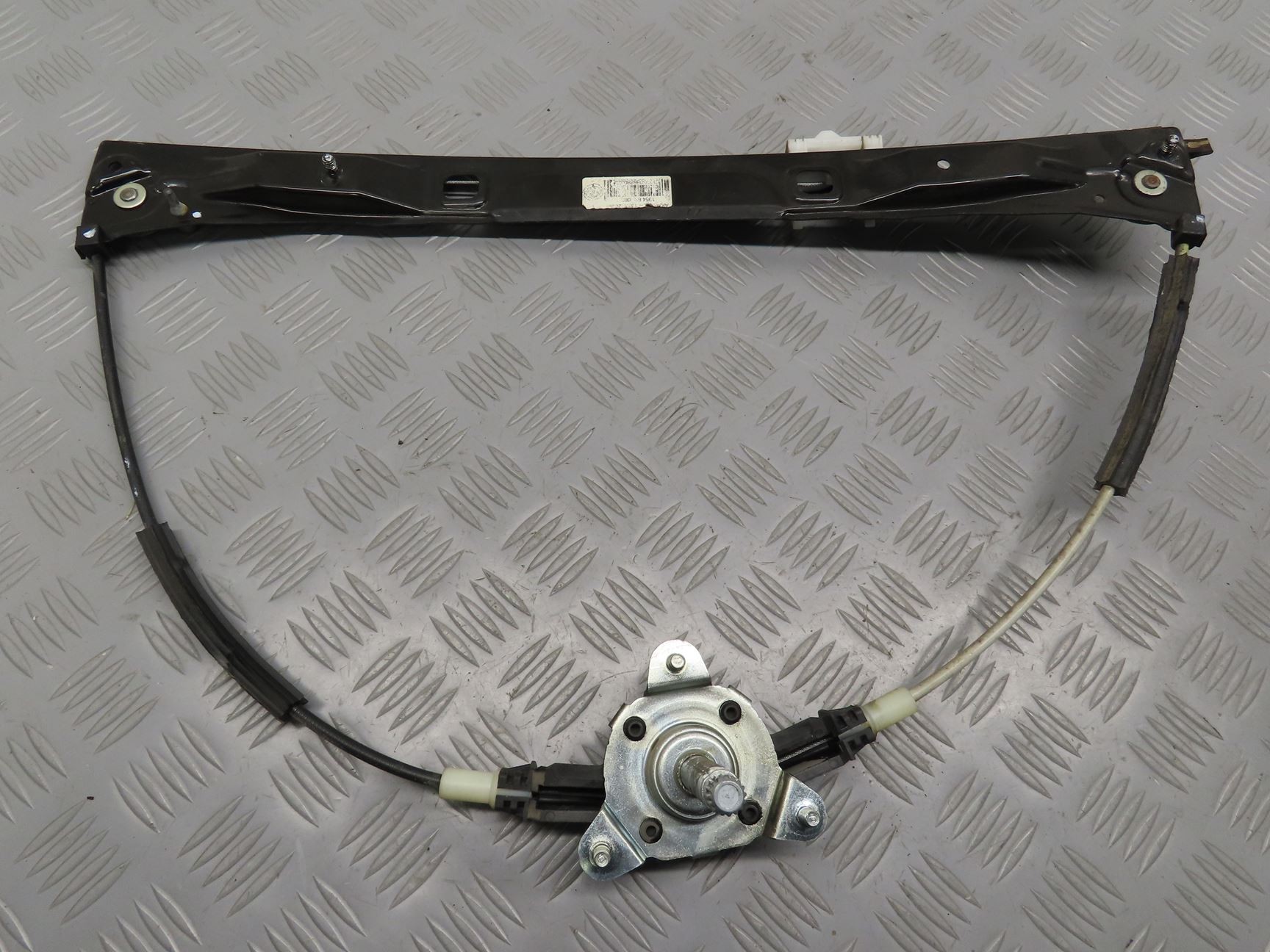 MECANISME LEVE-GLACE AVD