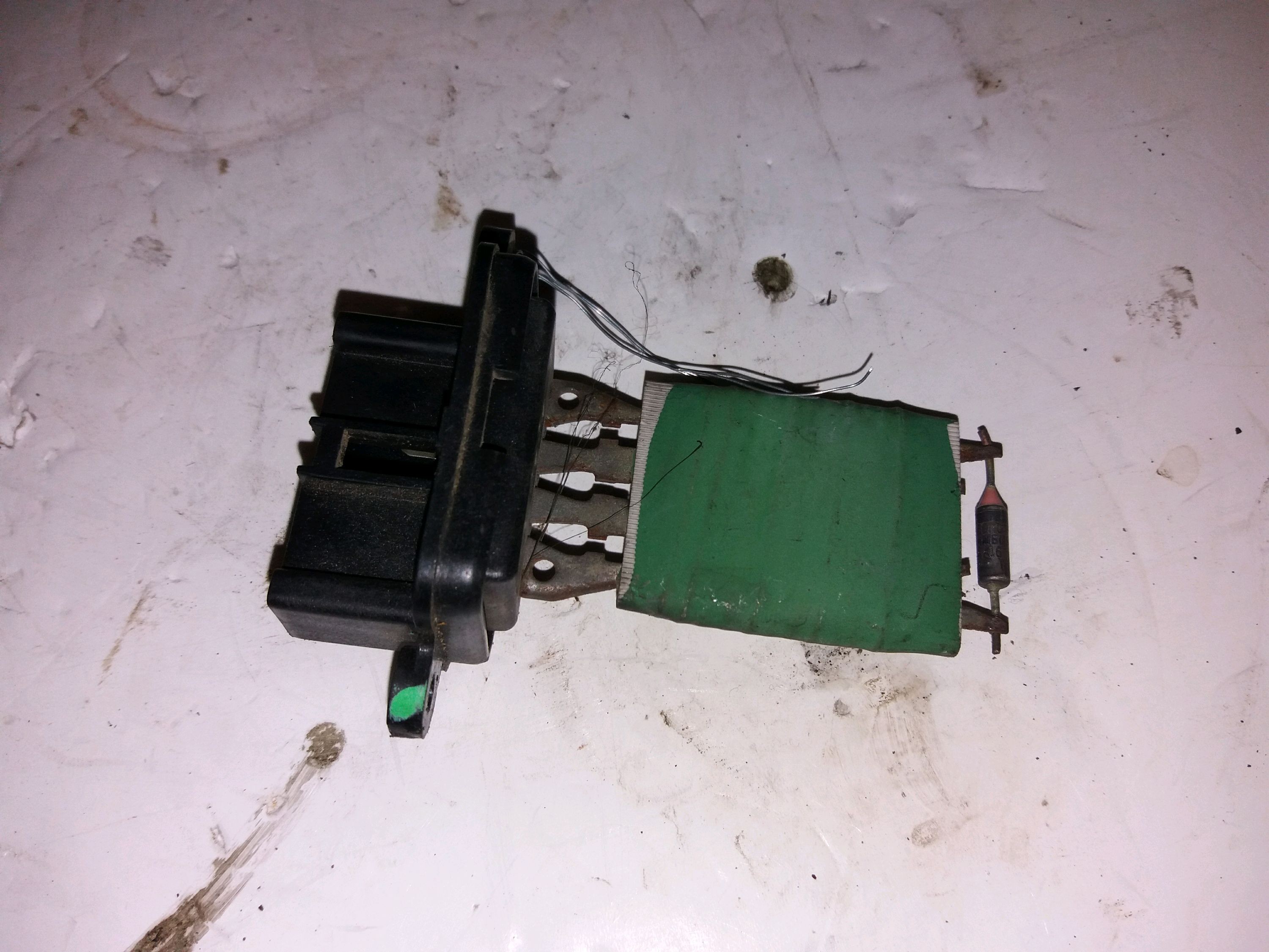 RESISTANCE DE CHAUFFAGE