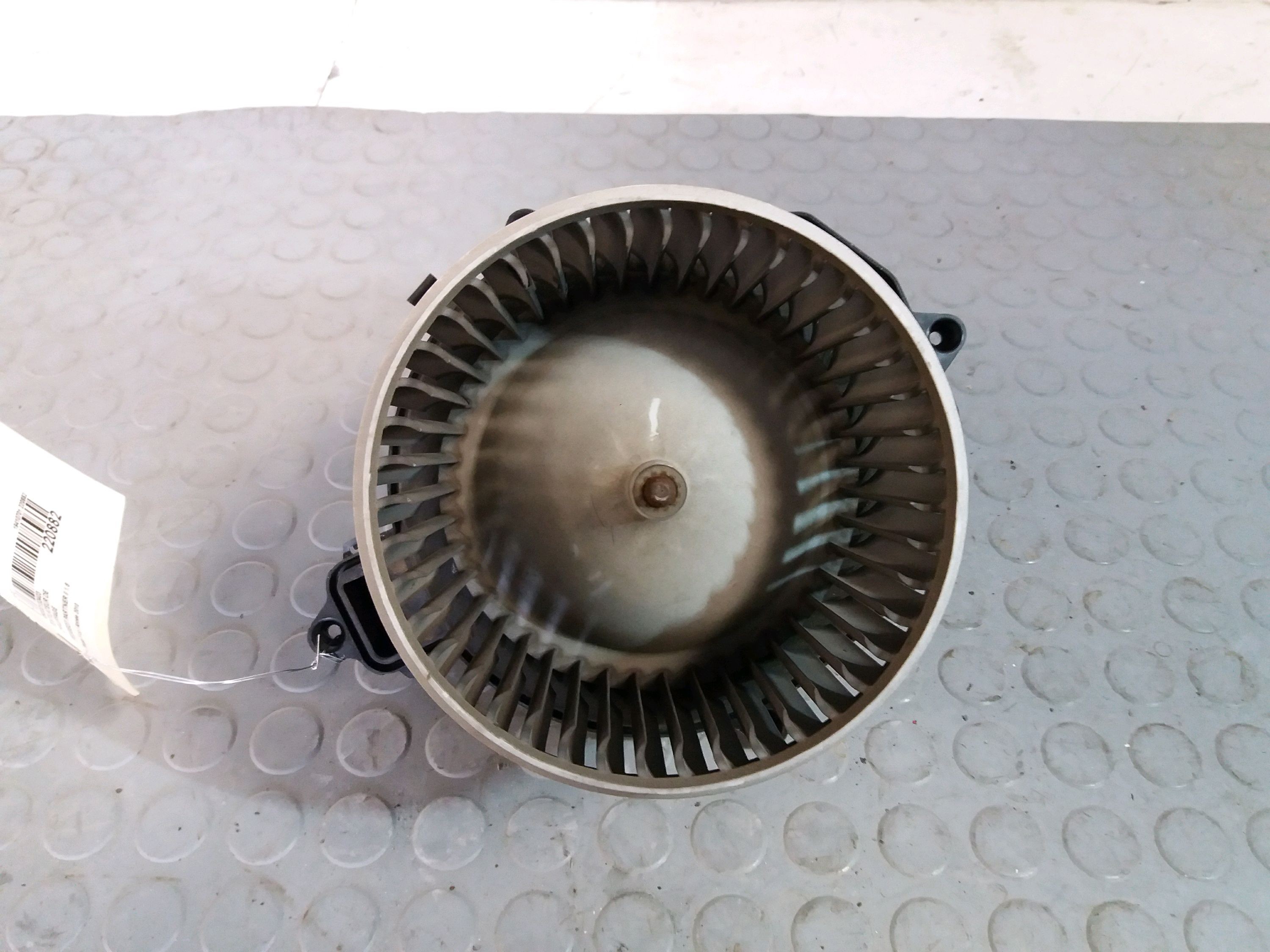 VENTILATEUR DE CHAUFFAGE