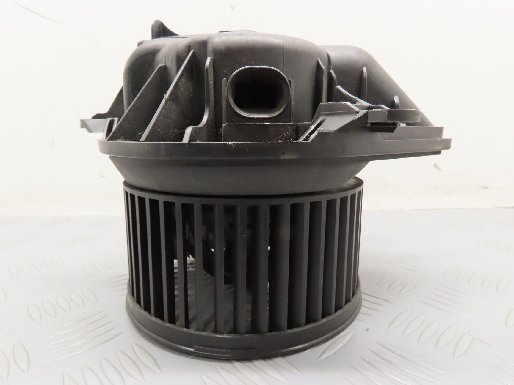 VENTILATEUR DE CHAUFFAGE
