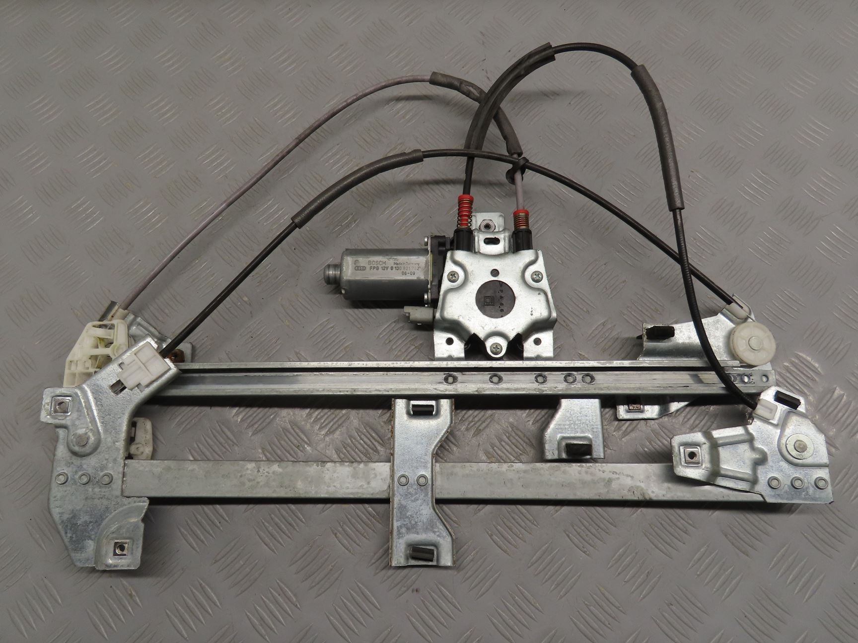 MECANISME+MOTEUR LEVE-GLACE AVD
