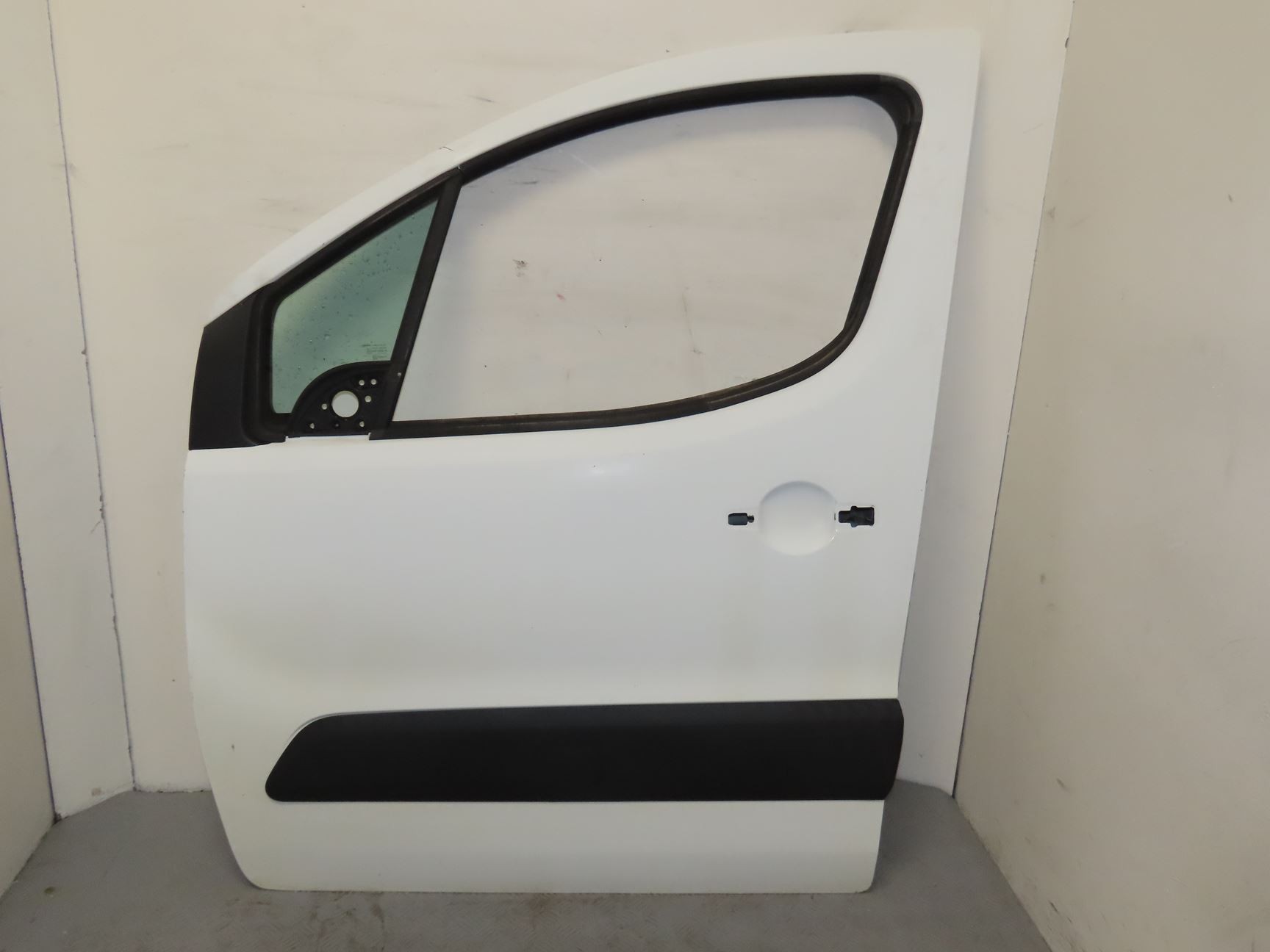 PORTE AVG