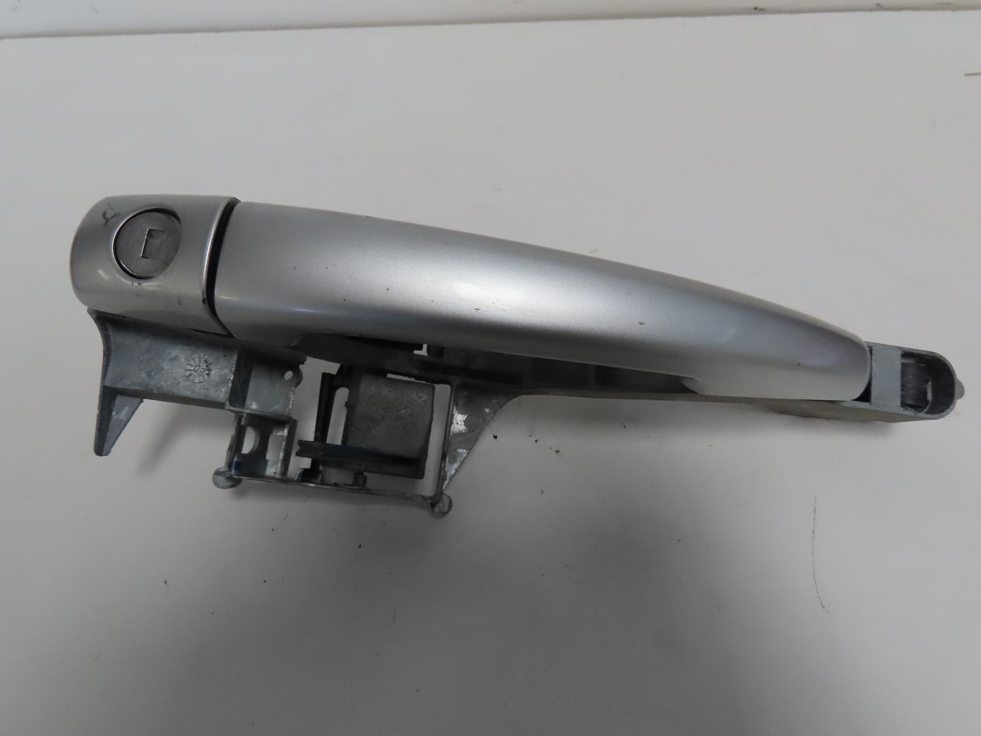 POIGNEE EXT PORTE AVG