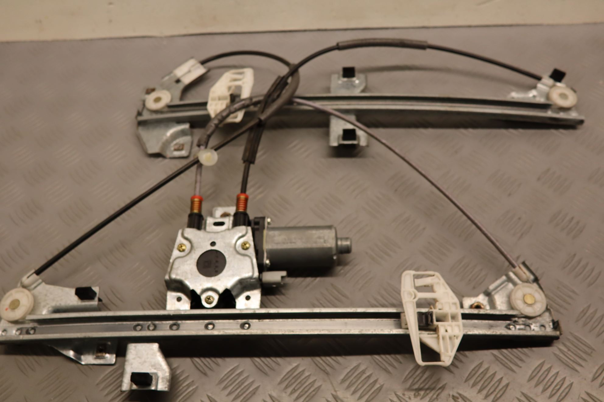 MECANISME+MOTEUR LEVE-GLACE AVG
