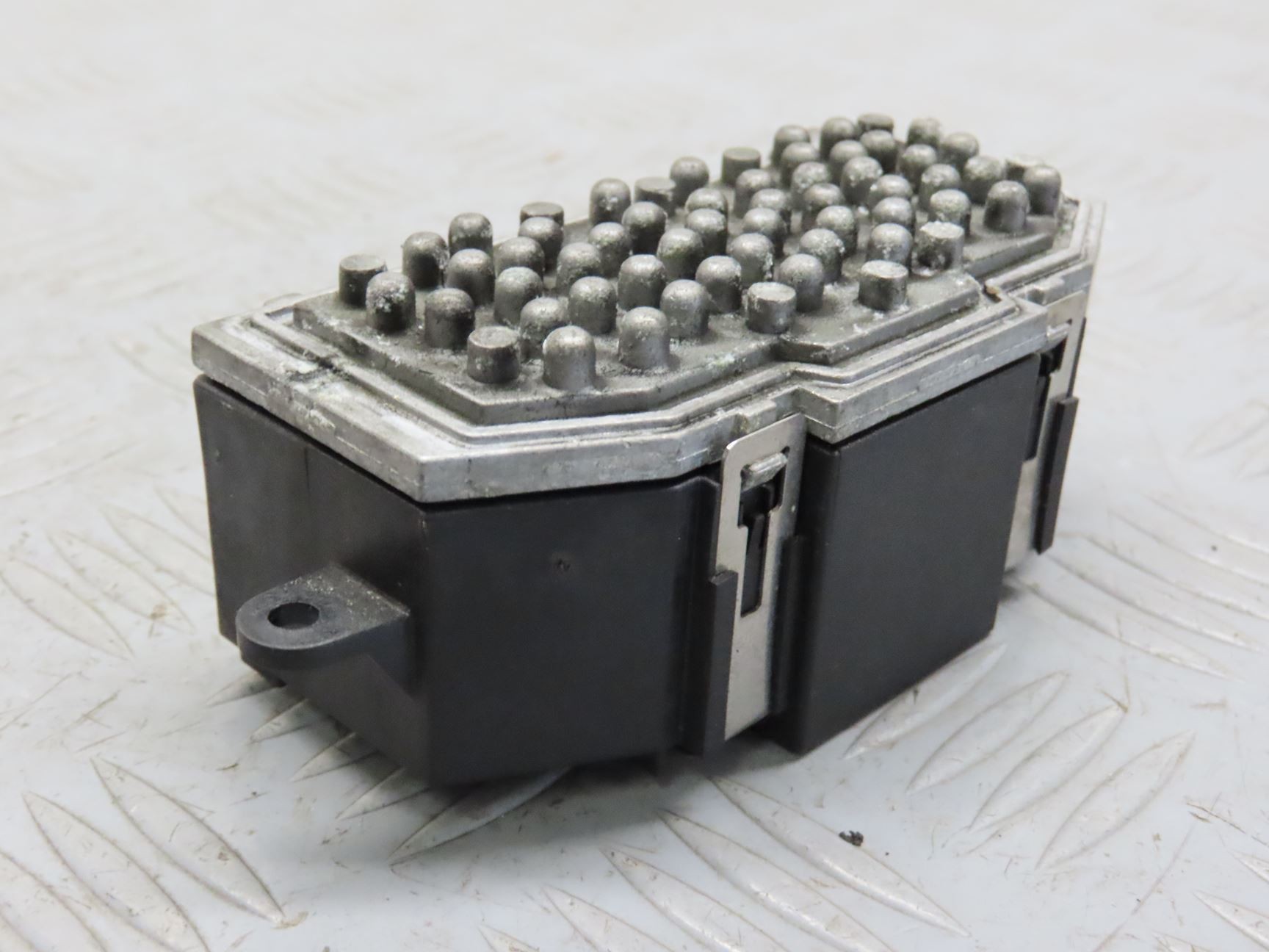 RESISTANCE DE CHAUFFAGE
