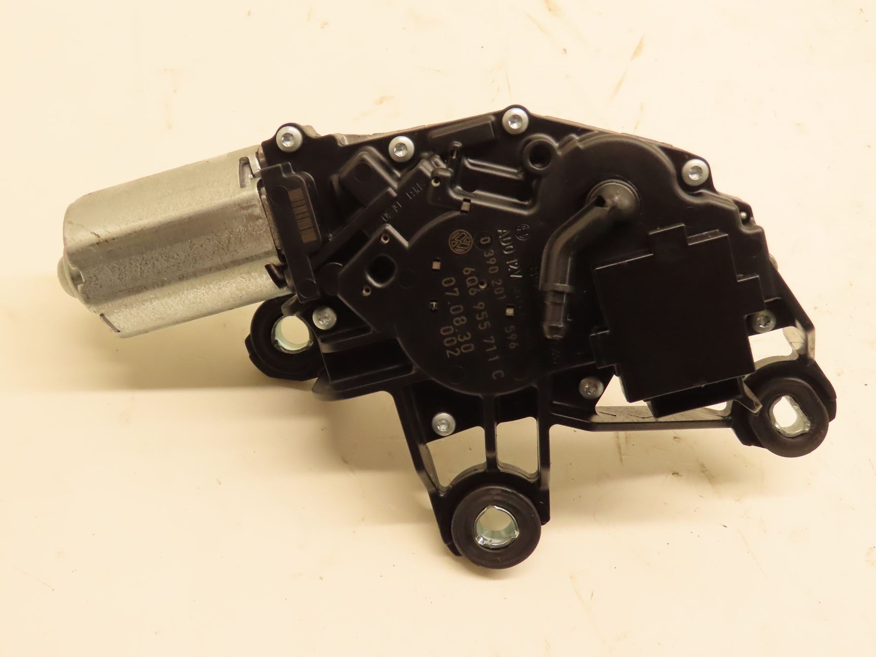 MOTEUR ESSUIE-GLACE AR
