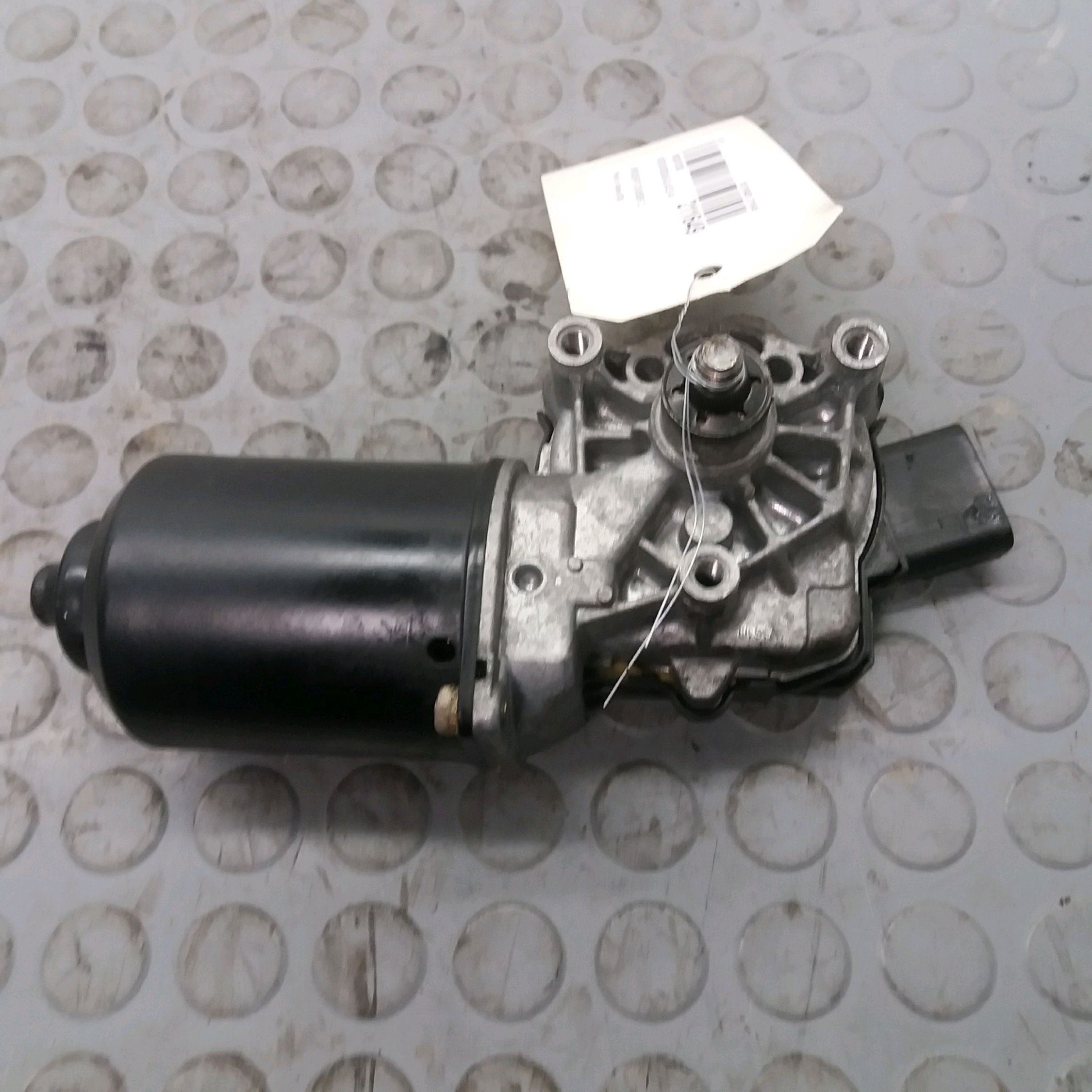 MOTEUR ESSUIE-GLACE AV