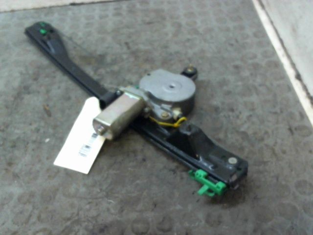 MECANISME+MOTEUR LEVE-GLACE AVD