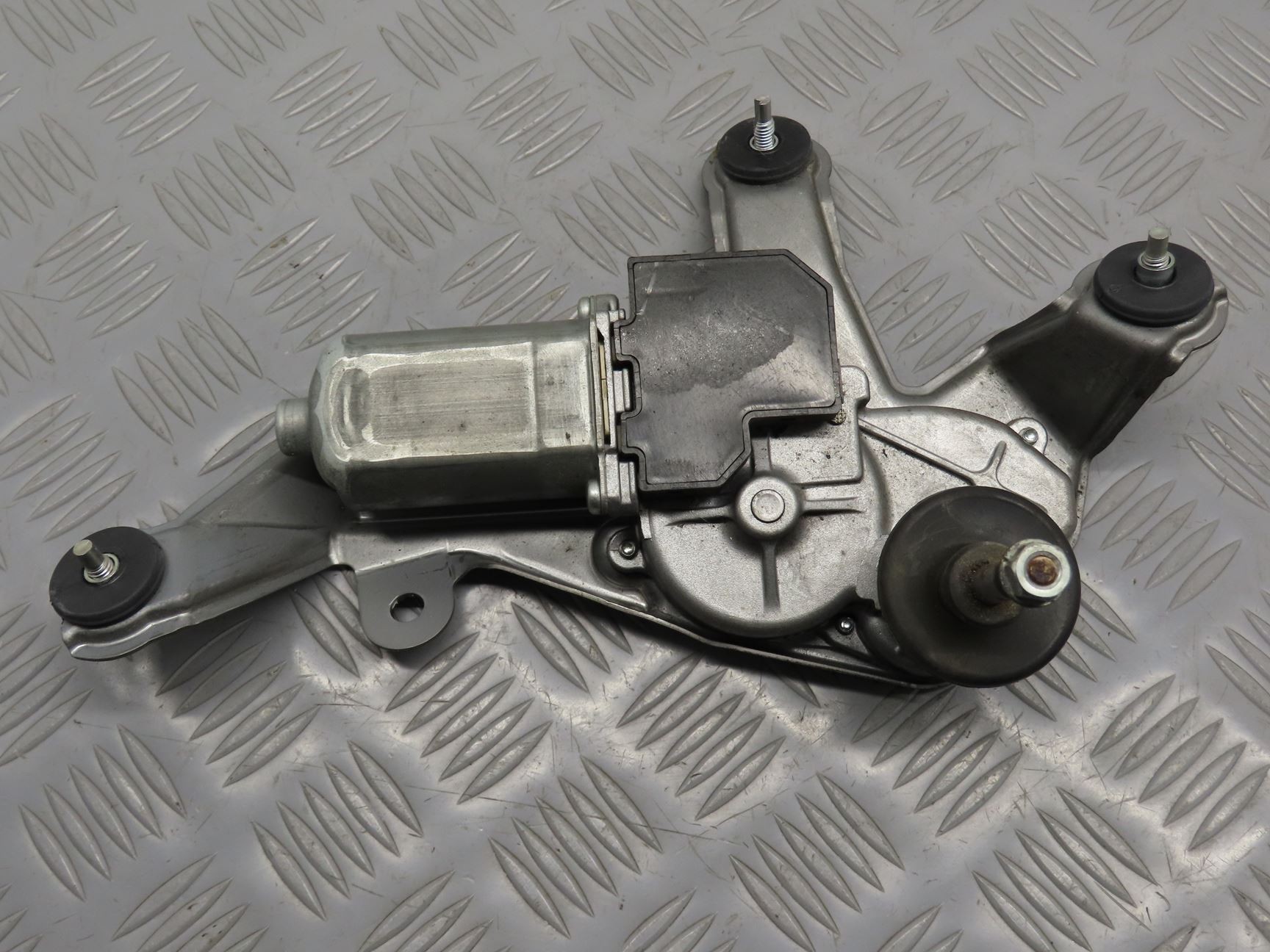 MOTEUR ESSUIE-GLACE AR