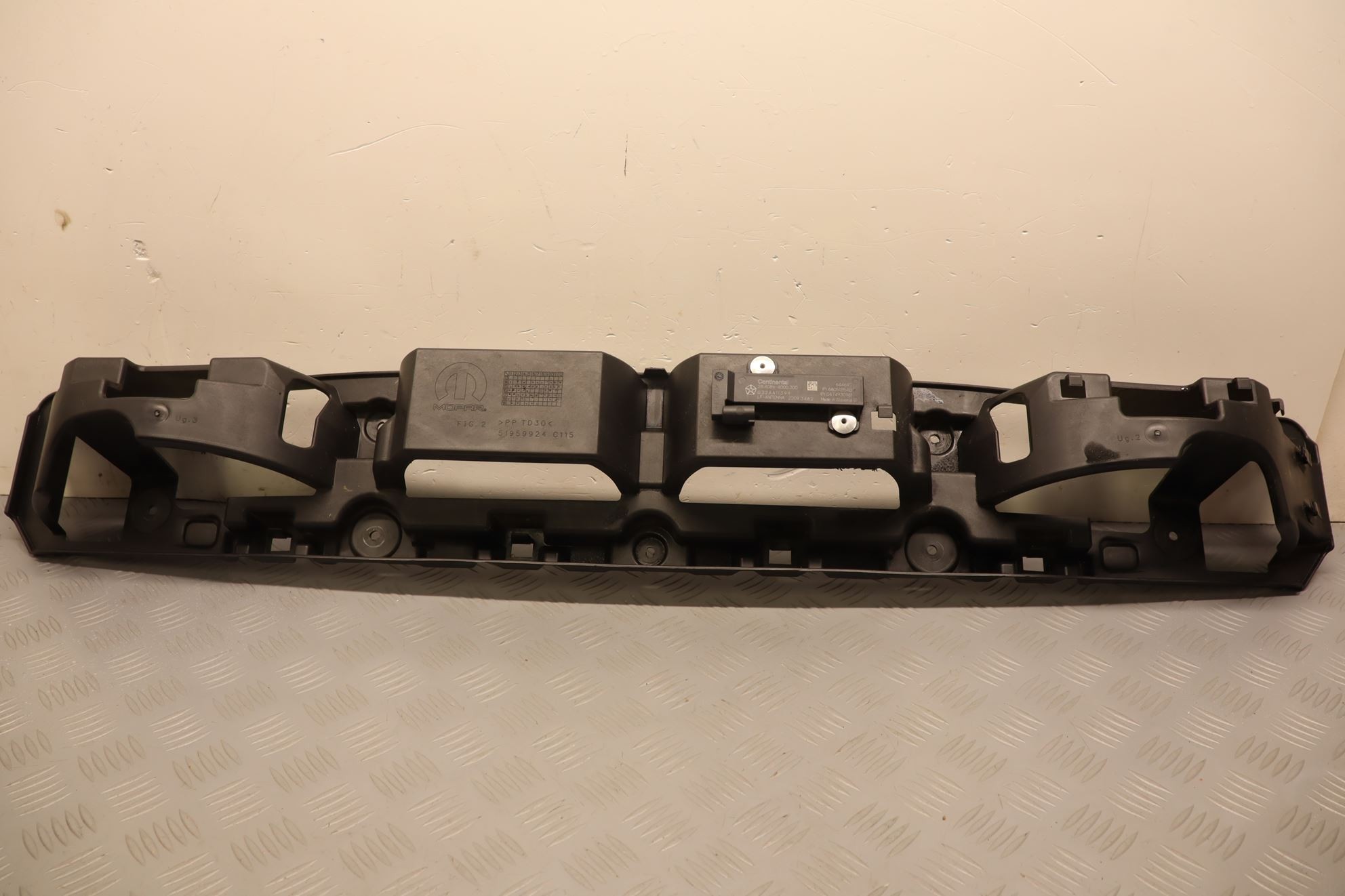 ABSORBEUR PARE-CHOC AR