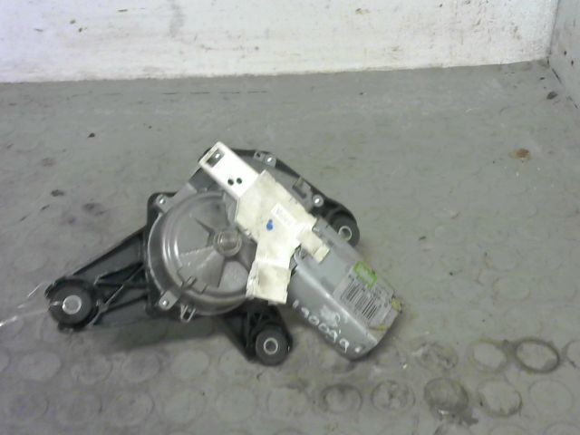 MOTEUR ESSUIE-GLACE AR