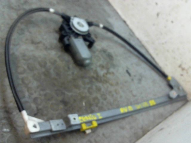 MECANISME+MOTEUR LEVE-GLACE AVD