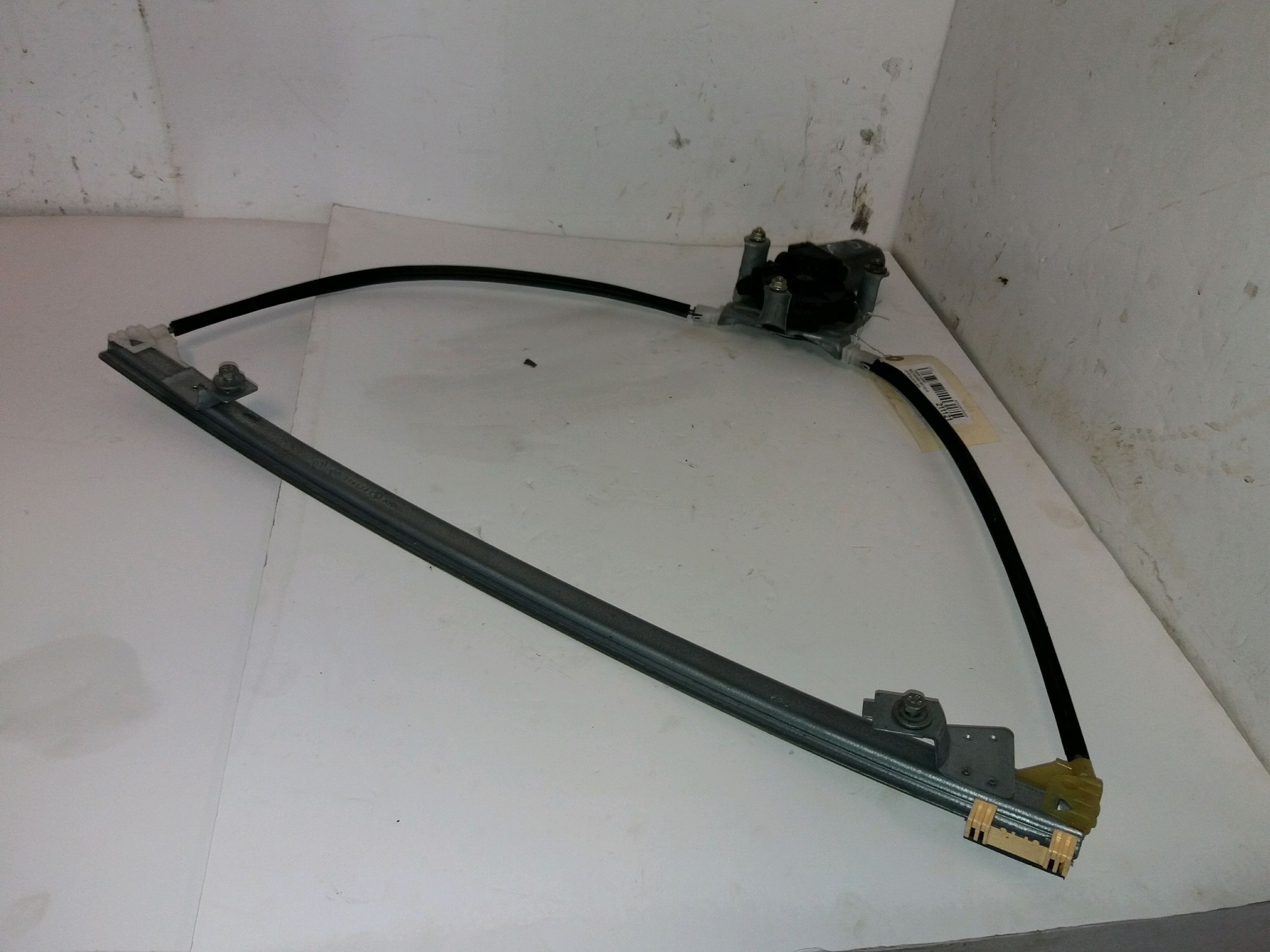 MECANISME+MOTEUR LEVE-GLACE AVD