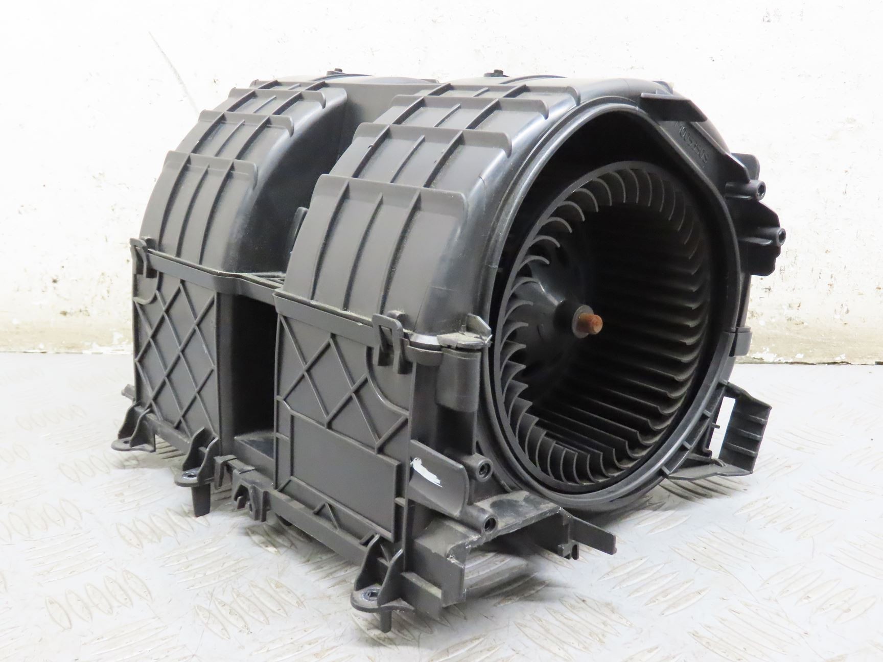 VENTILATEUR DE CHAUFFAGE