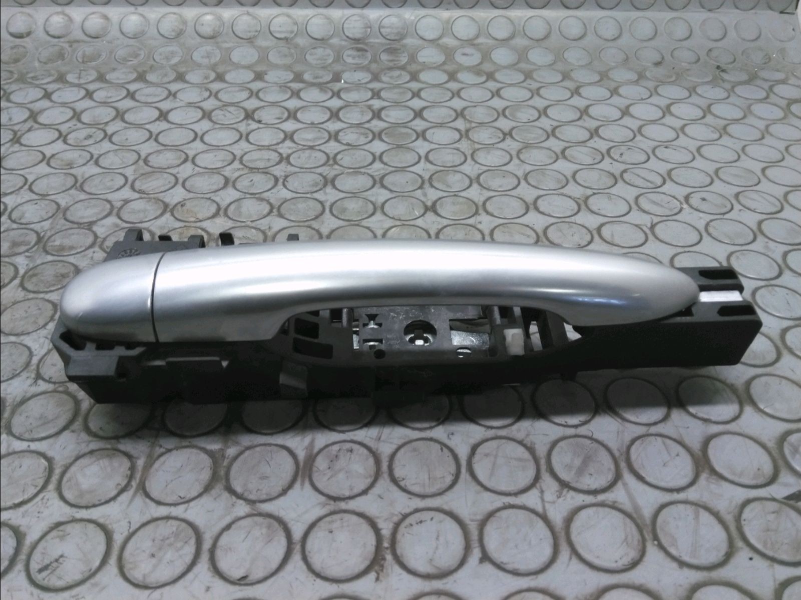 POIGNEE EXT PORTE ARG