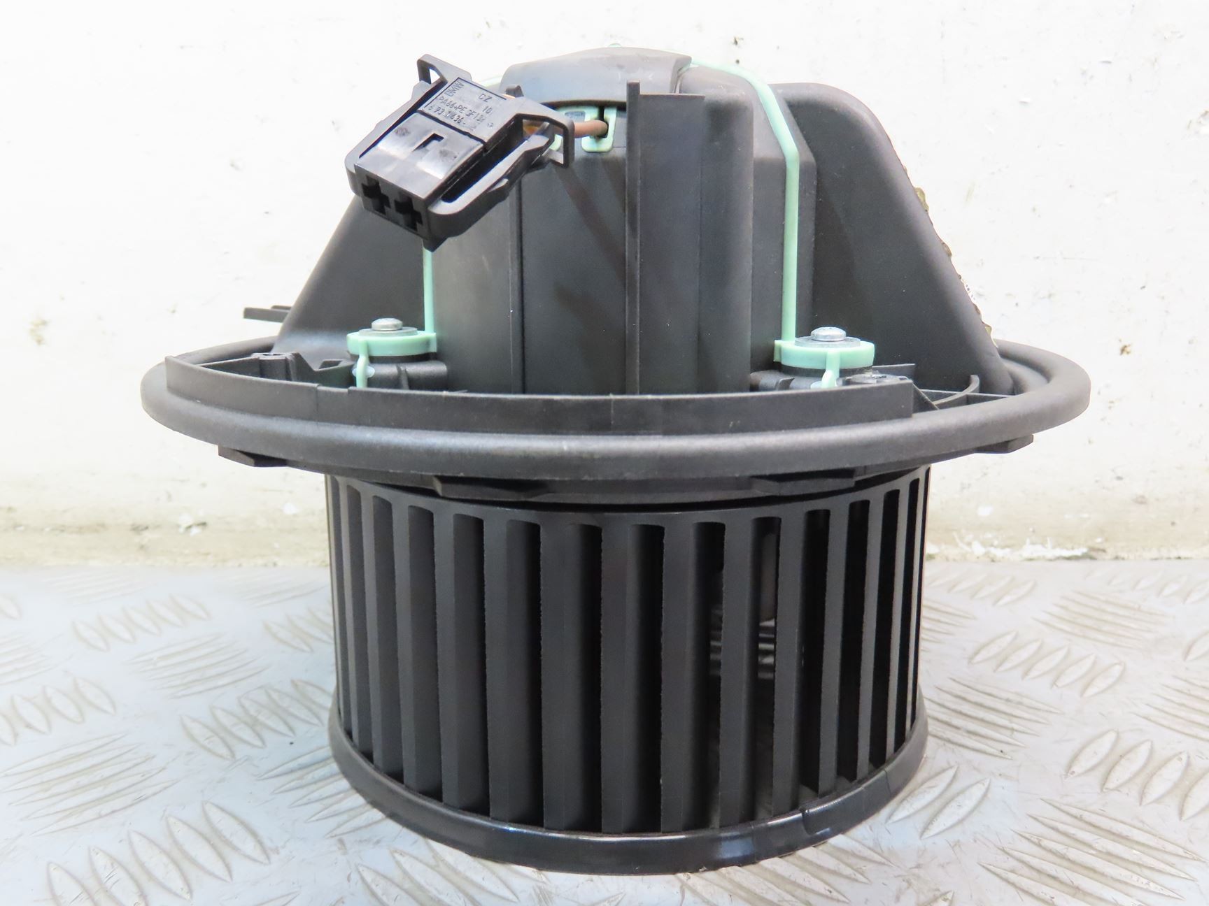 VENTILATEUR DE CHAUFFAGE