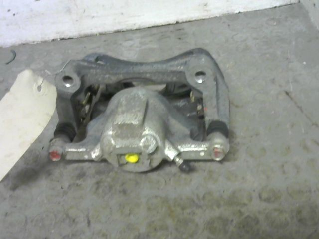 ETRIER DE FREIN AVG