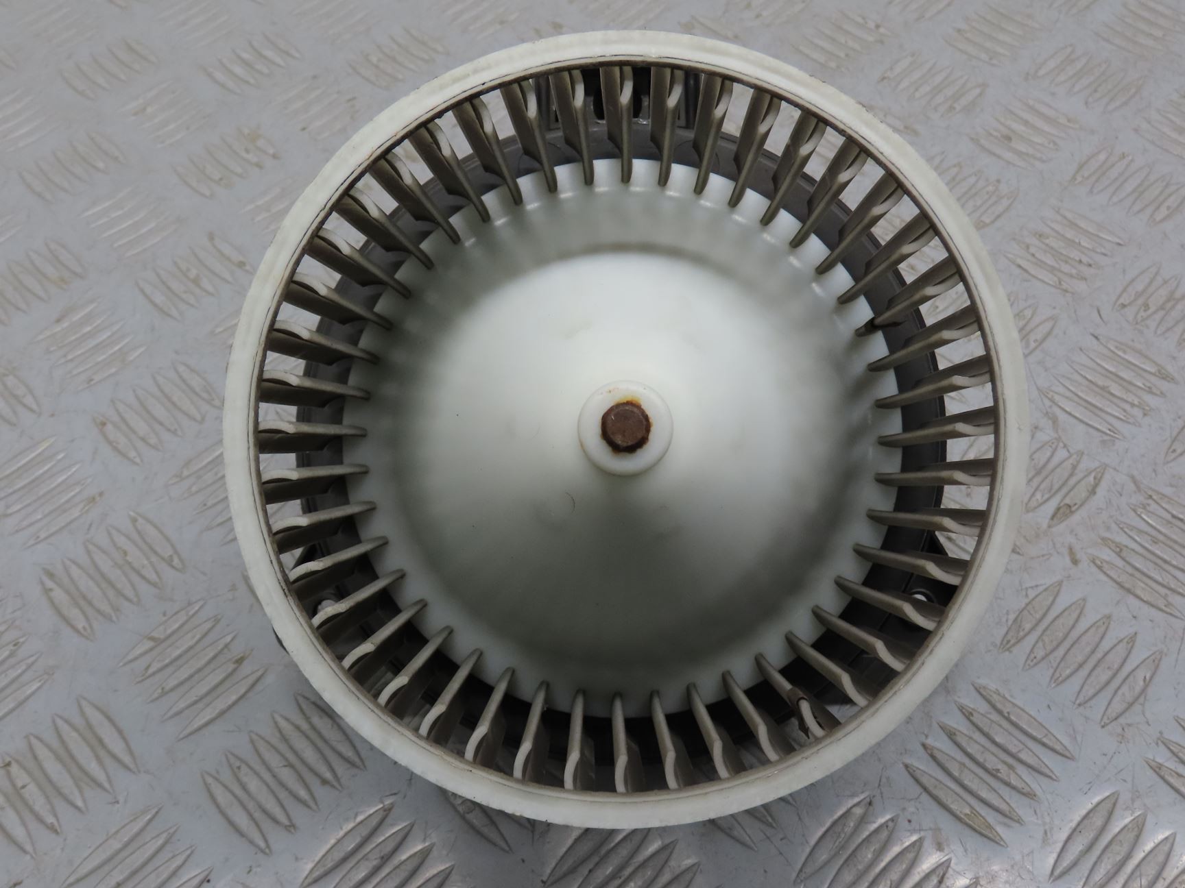 VENTILATEUR DE CHAUFFAGE