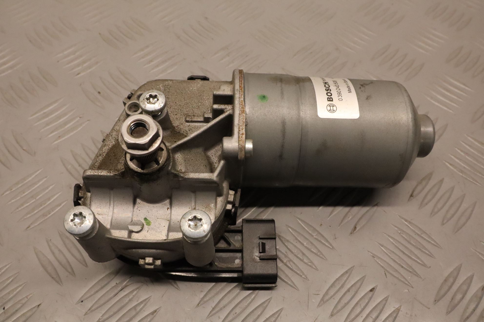 MOTEUR ESSUIE-GLACE AV