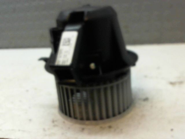 VENTILATEUR DE CHAUFFAGE