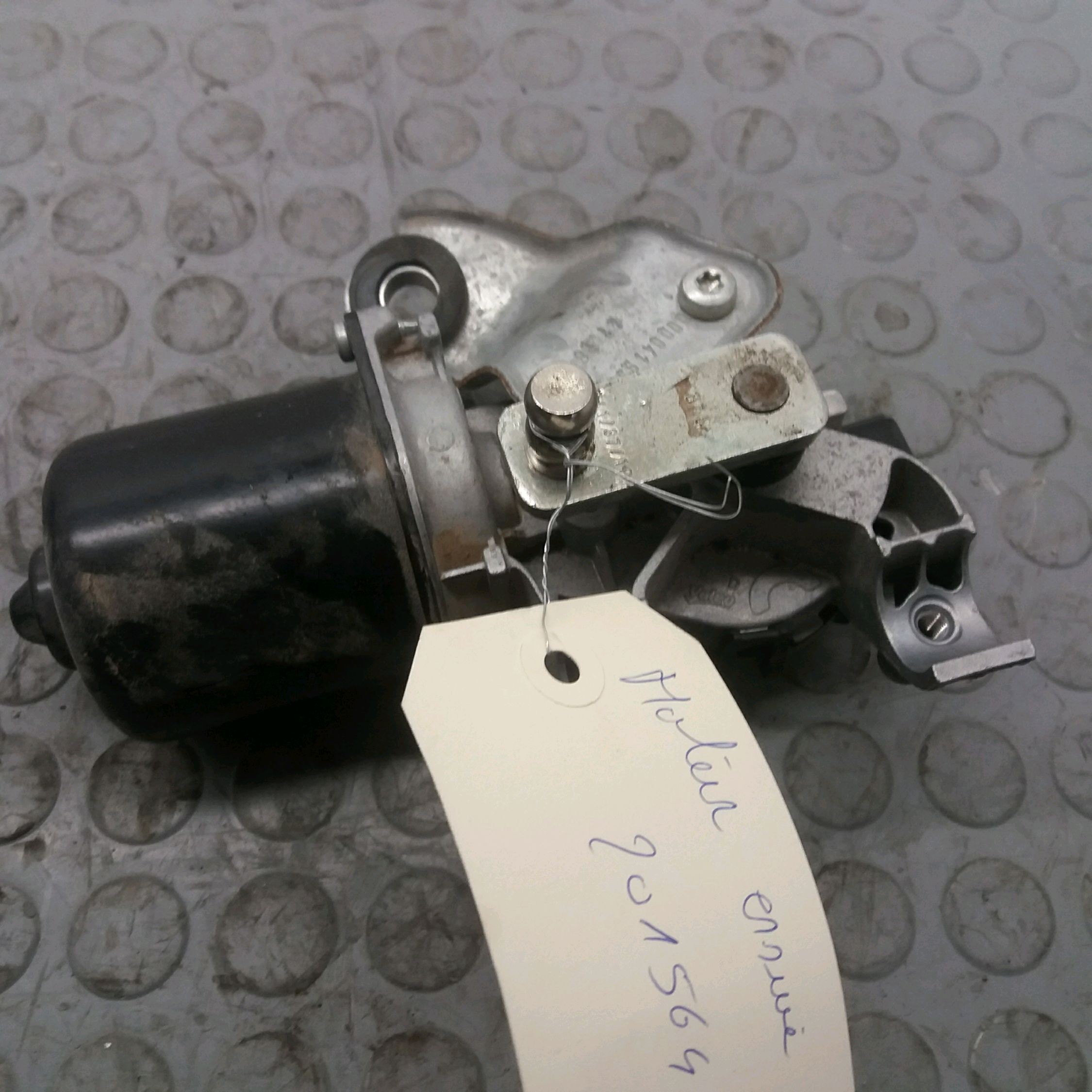 MOTEUR ESSUIE-GLACE AV