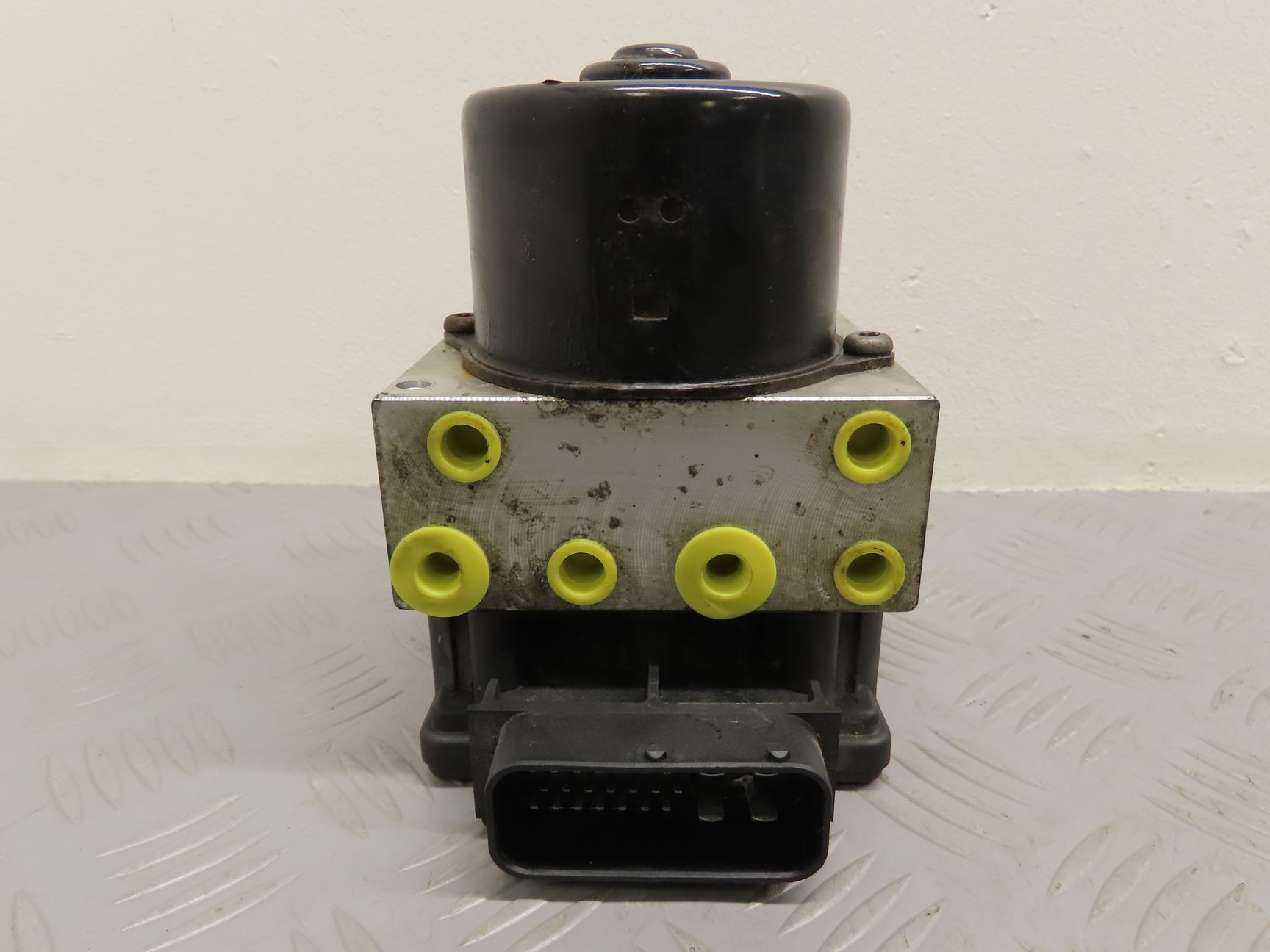 UNITE HYDRAULIQUE ABS