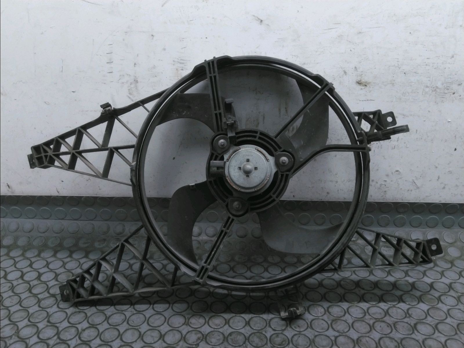 VENTILATEUR DE REFROIDISSEMENT