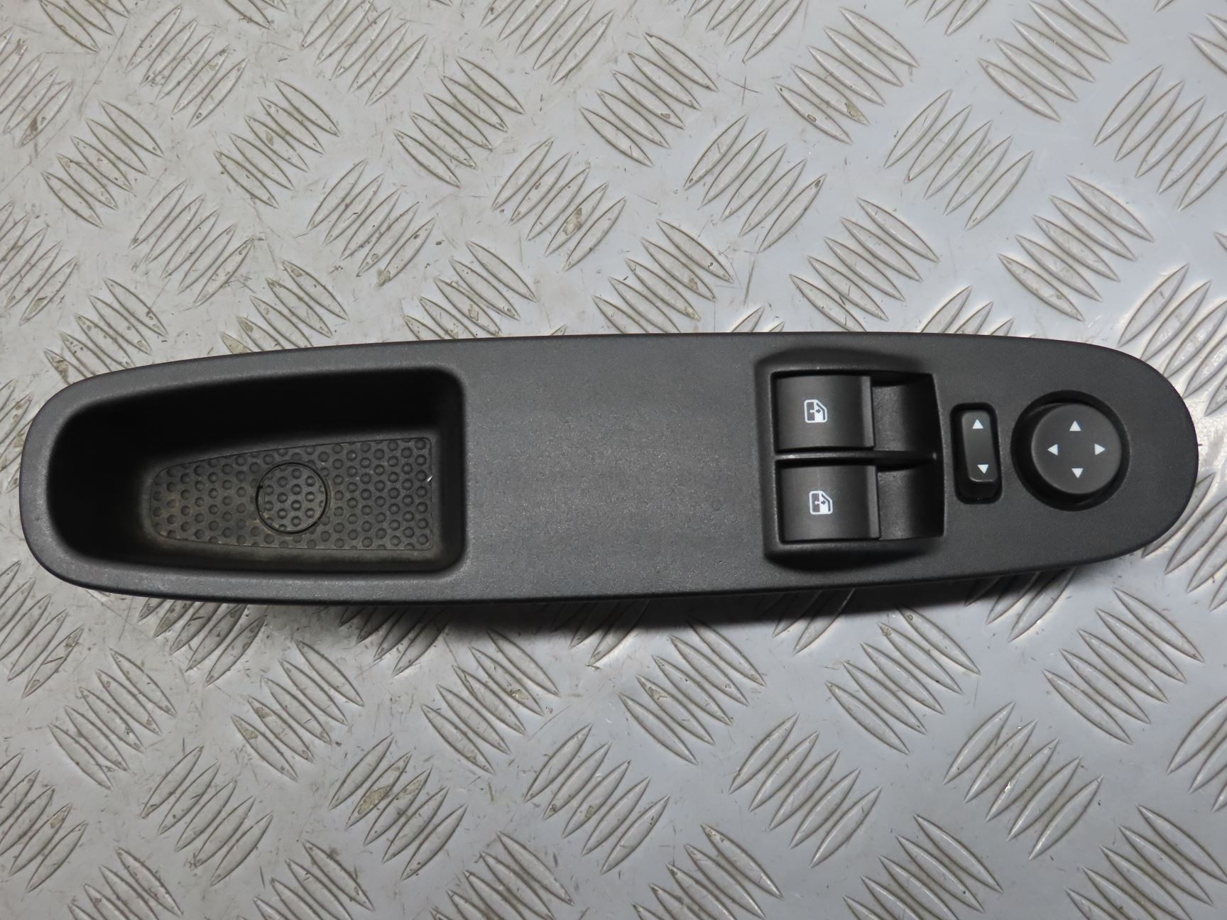 COMMANDE LEVE-GLACE PORTE AVG