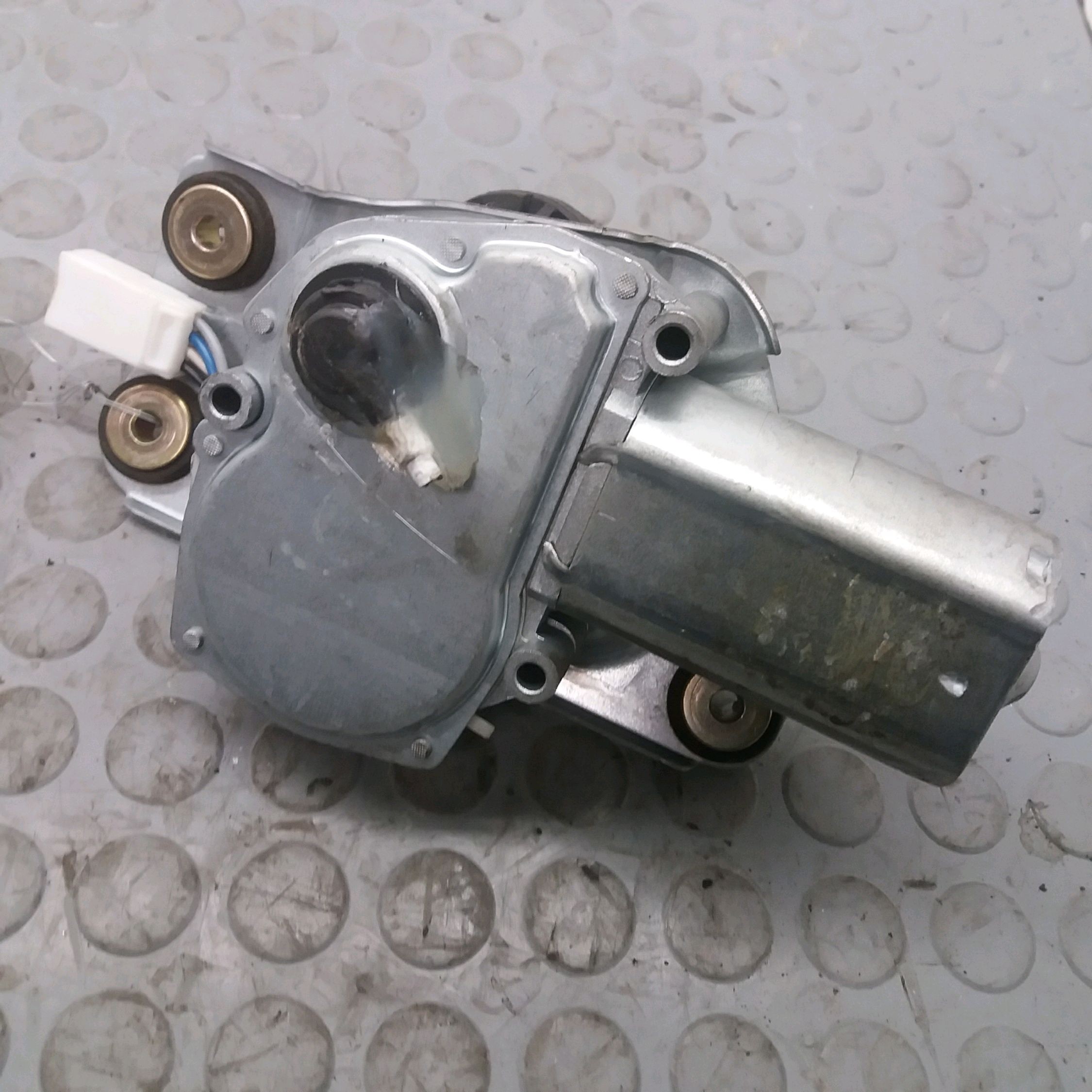 MOTEUR ESSUIE-GLACE AR