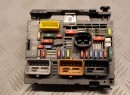 PLATINE FUSIBLE AV