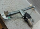 MECANISME+MOTEUR LEVE-GLACE AVG
