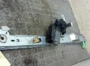 MECANISME+MOTEUR LEVE-GLACE AVD