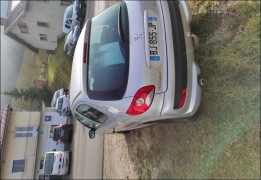 PEUGEOT 206+