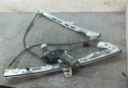 MECANISME+MOTEUR LEVE-GLACE AVD