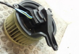 VENTILATEUR DE CHAUFFAGE