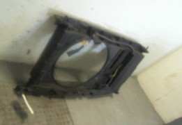 SUPPORT DE VENTILATEUR