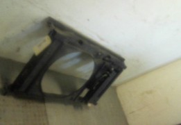 SUPPORT DE VENTILATEUR