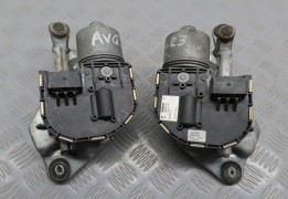 MOTEUR ESSUIE-GLACE AV