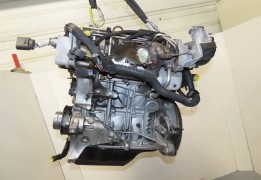 MOTEUR ESSENCE
