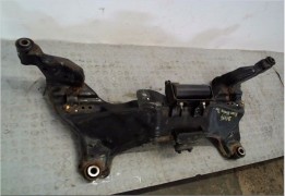 BERCEAU MOTEUR AV