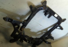 BERCEAU MOTEUR AV