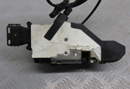 SERRURE PORTE AVD