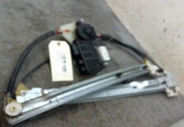 MECANISME+MOTEUR LEVE-GLACE AVD