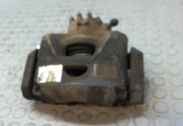 ETRIER DE FREIN AVG