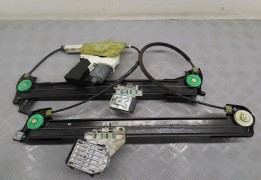 MECANISME+MOTEUR LEVE-GLACE AVD